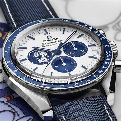 omega speedmaster moon watch snoopy for sale|omega snoopy 50th anniversary price.